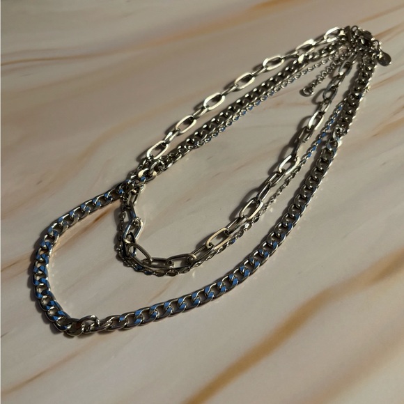 🛍️3/$15🛍️ Express Silver Tone Layered Necklace 14”-18”+2” - Picture 10 of 11